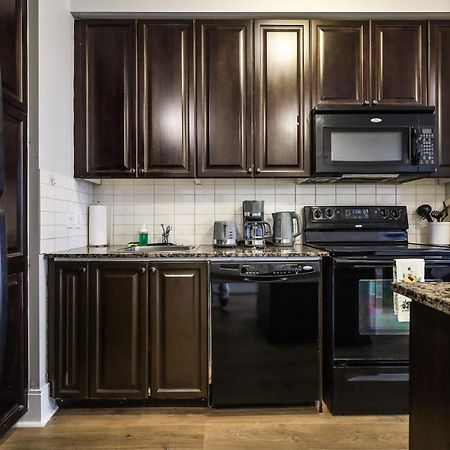 Luxury Apartments In Mississauga Dış mekan fotoğraf