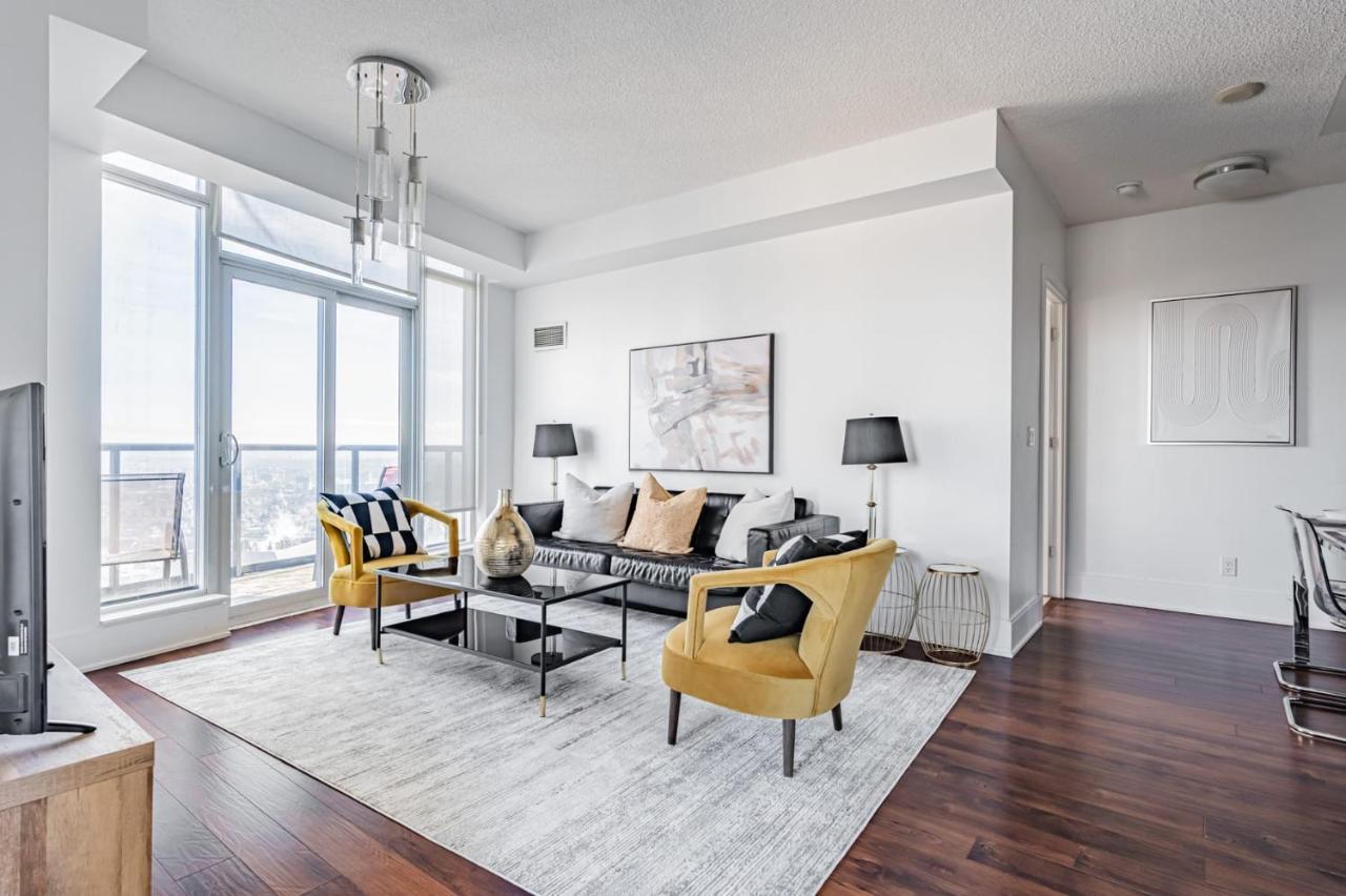 Luxury Apartments In Mississauga Dış mekan fotoğraf