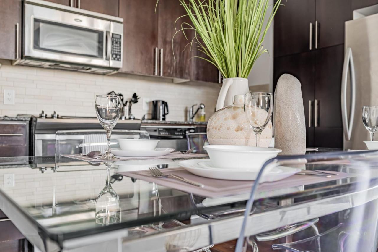 Luxury Apartments In Mississauga Dış mekan fotoğraf