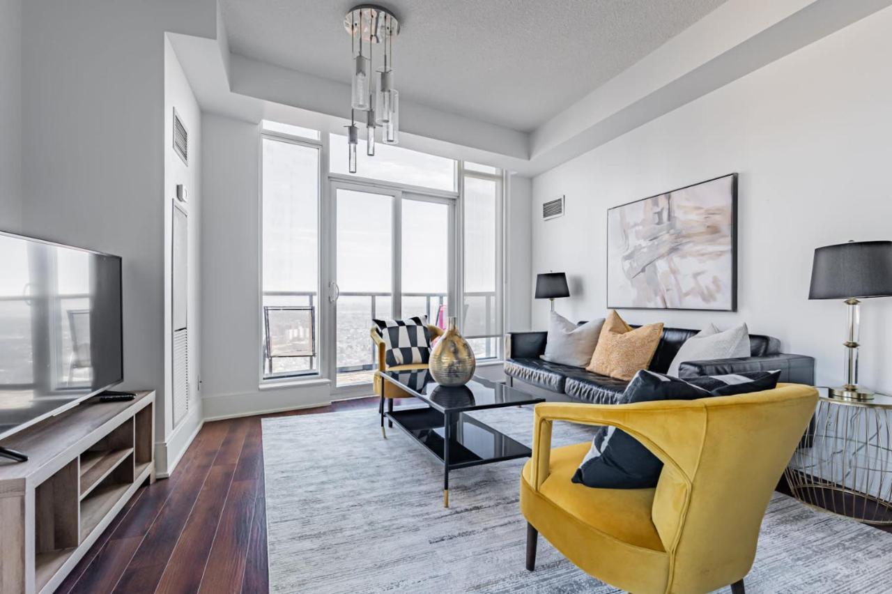 Luxury Apartments In Mississauga Dış mekan fotoğraf