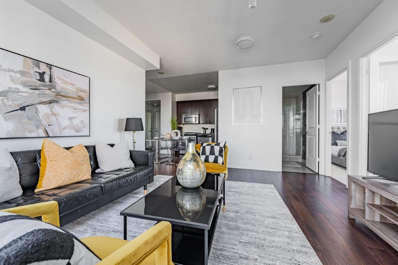 Luxury Apartments In Mississauga Dış mekan fotoğraf