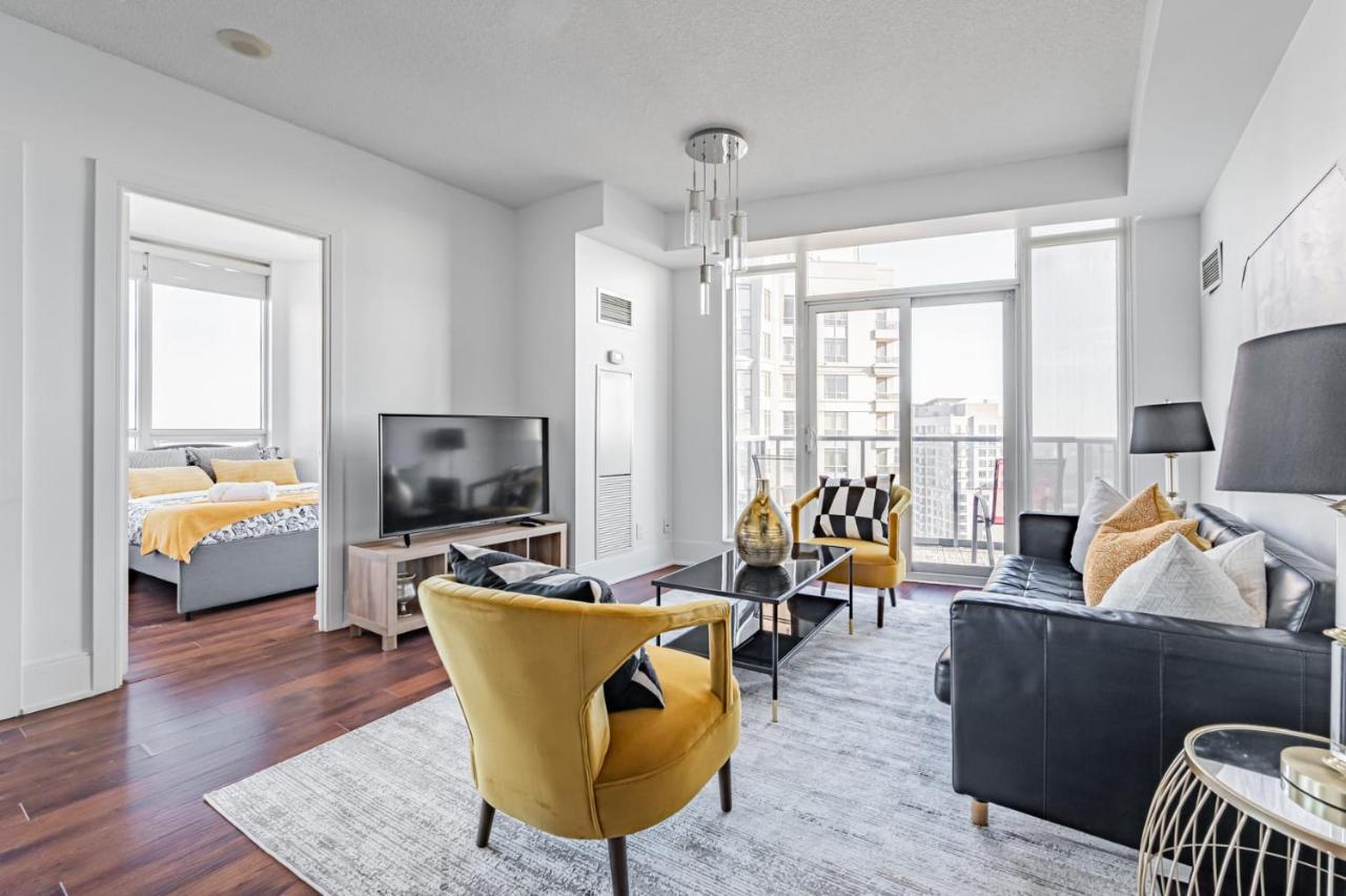 Luxury Apartments In Mississauga Dış mekan fotoğraf