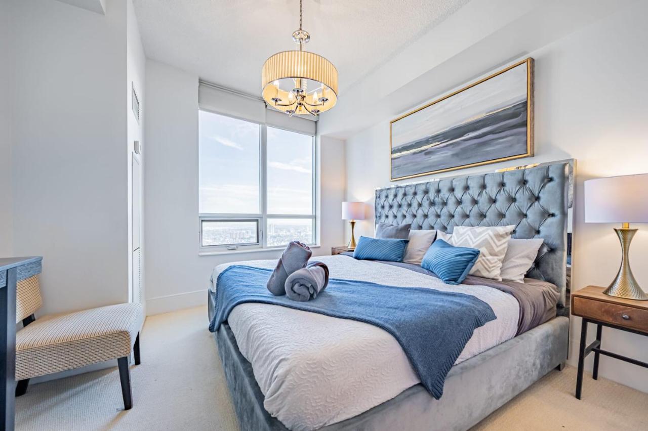 Luxury Apartments In Mississauga Dış mekan fotoğraf