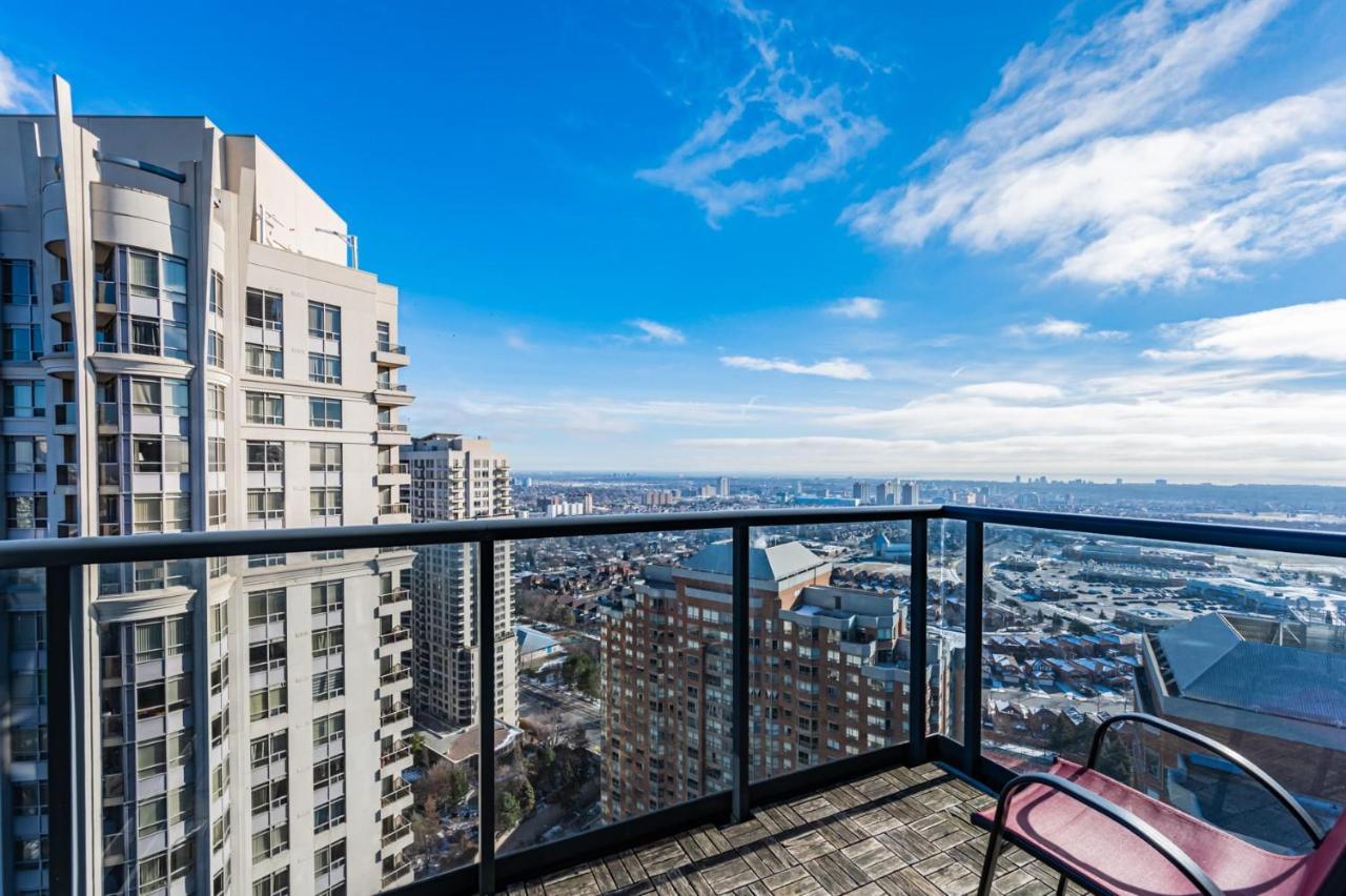 Luxury Apartments In Mississauga Dış mekan fotoğraf