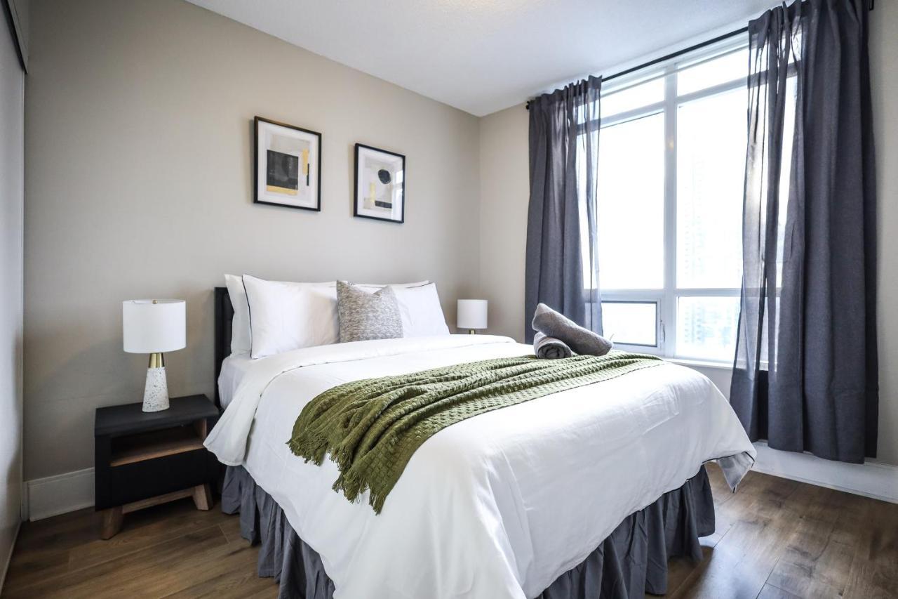 Luxury Apartments In Mississauga Dış mekan fotoğraf
