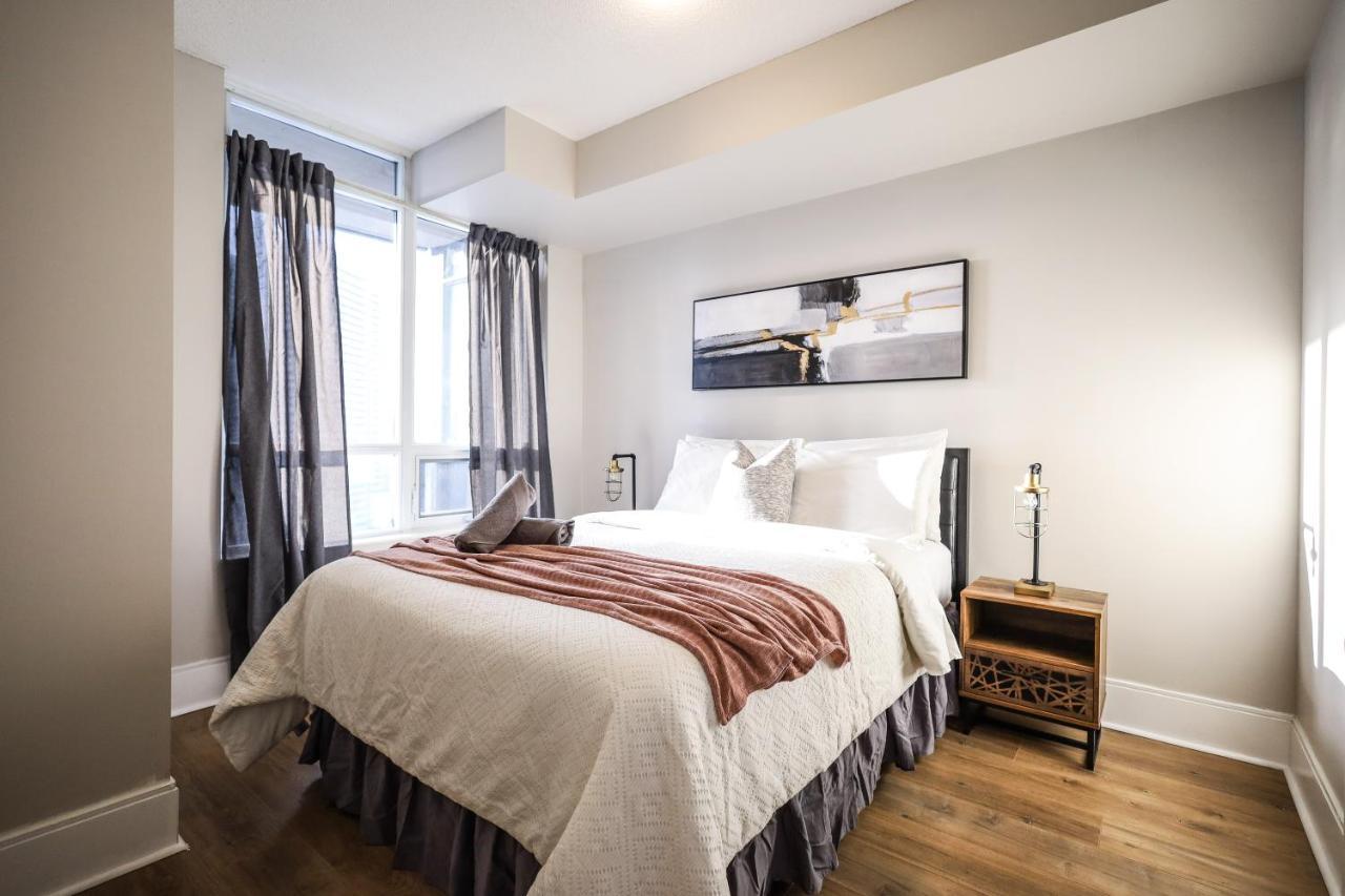 Luxury Apartments In Mississauga Dış mekan fotoğraf