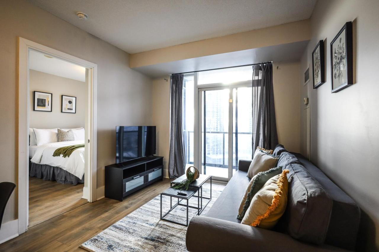 Luxury Apartments In Mississauga Dış mekan fotoğraf