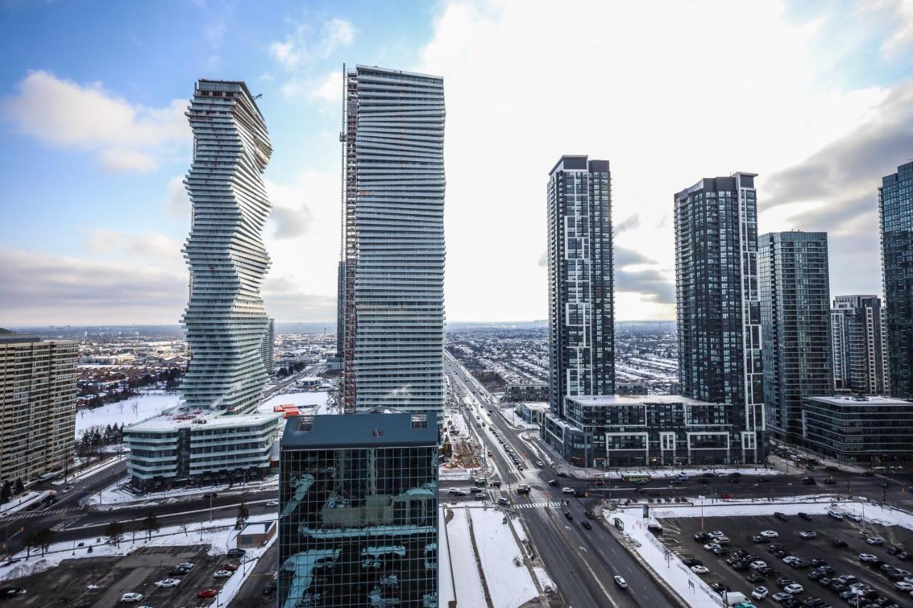 Luxury Apartments In Mississauga Dış mekan fotoğraf