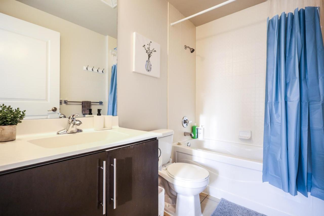 Luxury Apartments In Mississauga Dış mekan fotoğraf