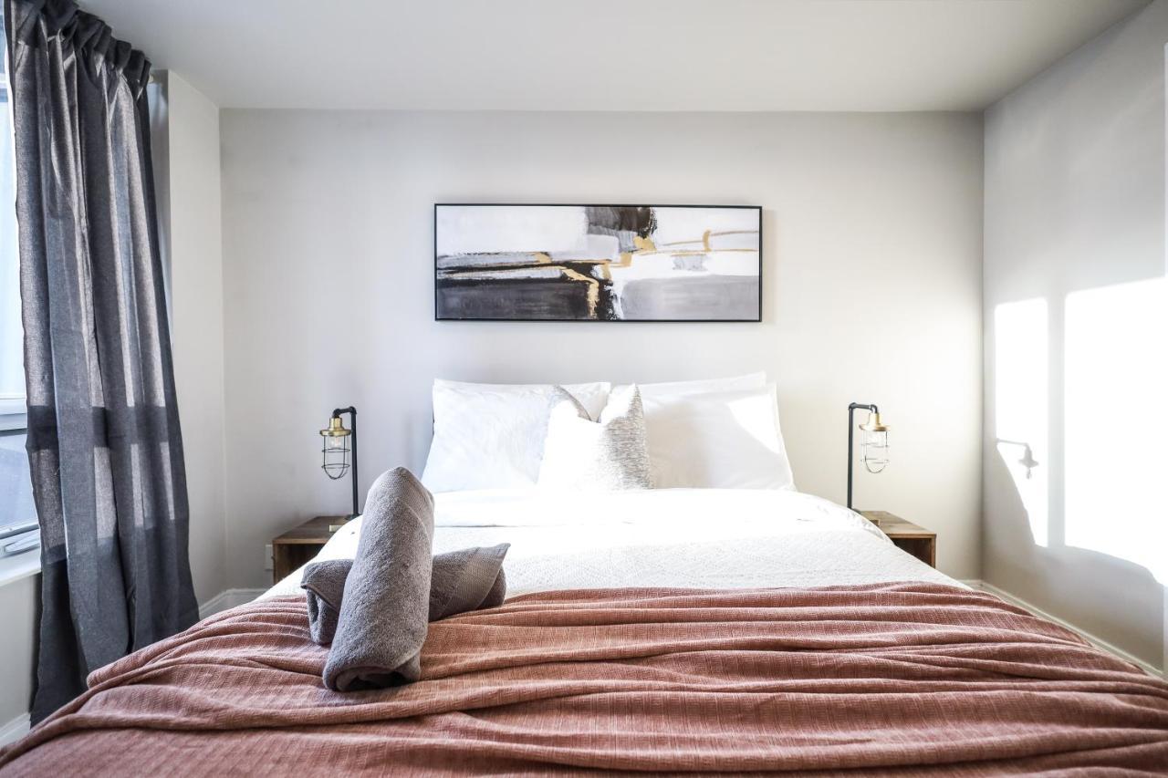 Luxury Apartments In Mississauga Dış mekan fotoğraf