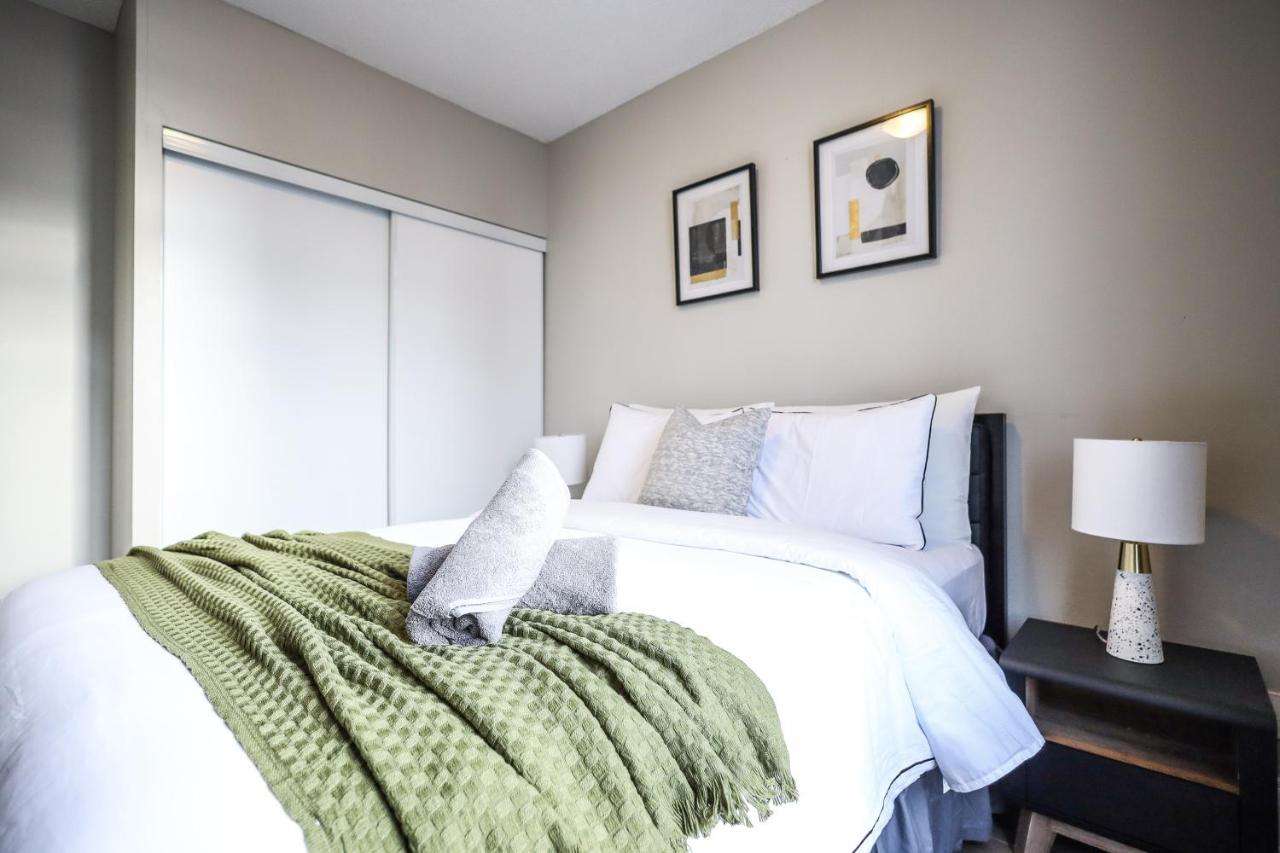 Luxury Apartments In Mississauga Dış mekan fotoğraf